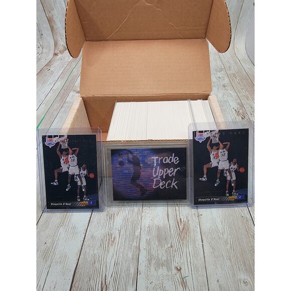 1992-93 Upper Deck Set #1-310 Shaquille O'Neal Rookie & Trade Card - Picture 1 of 7